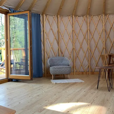Luxury tent Azyl Glamp Uscie Gorlickie