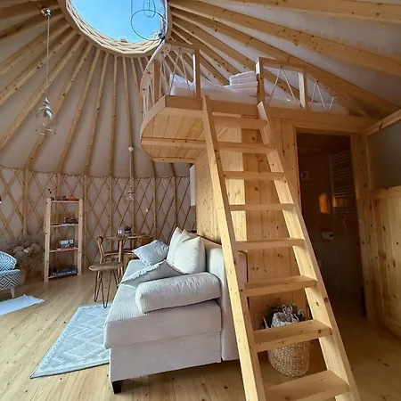 Azyl Glamp Luxury tent Uscie Gorlickie